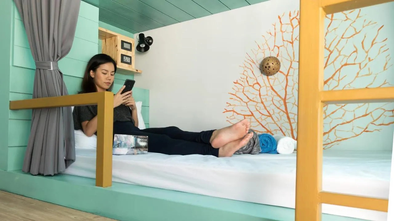 The Snug Airportel - Phuket Airport Nai Yang Beach