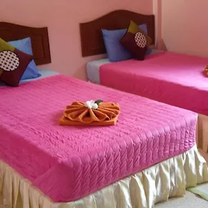 Отель Lanta Sweet Mansion