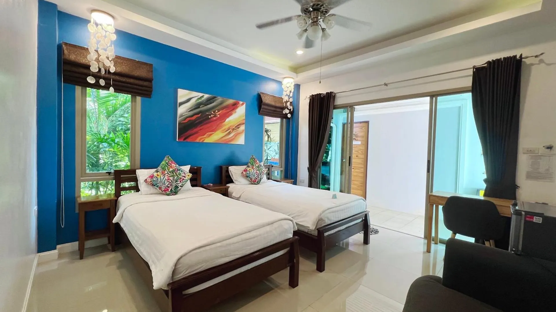 The Snug Airportel - Phuket Airport Nai Yang-stranden
