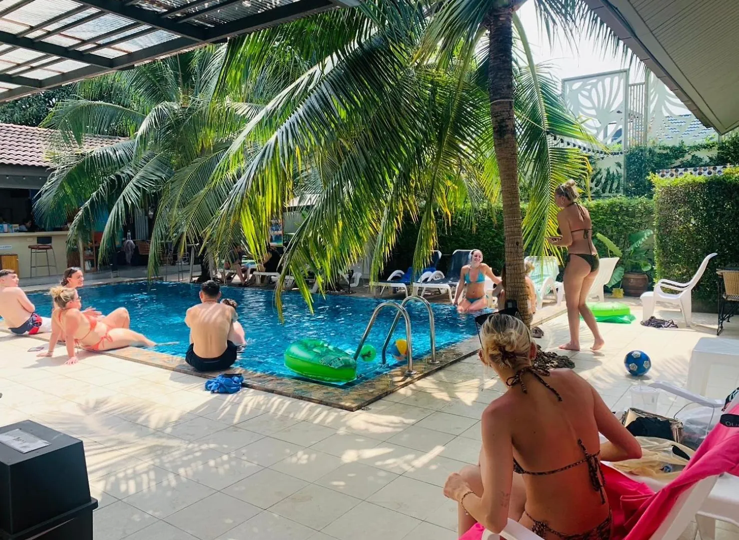 The Snug Airportel - Phuket Airport Nai Yang-stranden